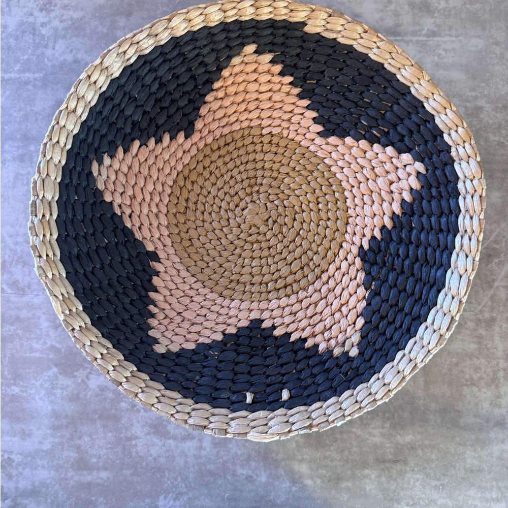 Handwoven Coastal Star Seagrass Wall Basket - Black and Natural